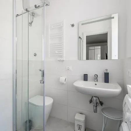 Apartment Domus